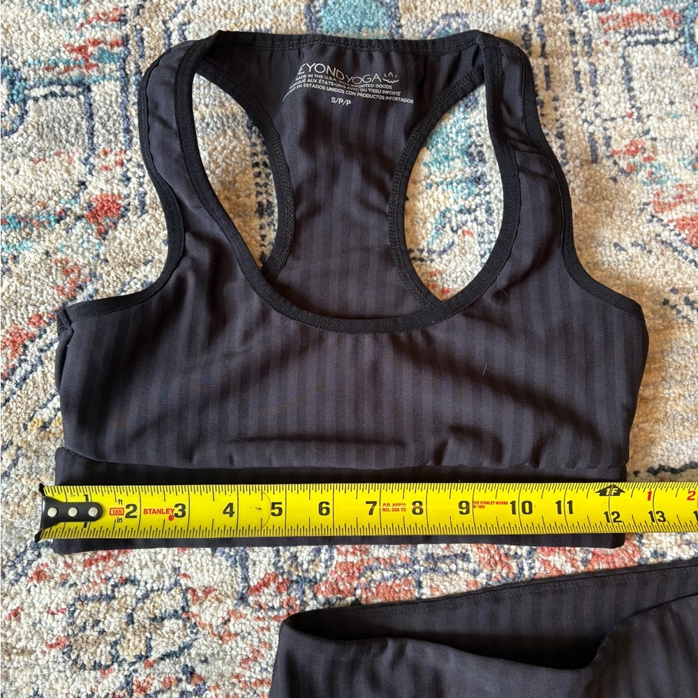Beyond Yoga Black Striped Leggings - Picture 7 of 7